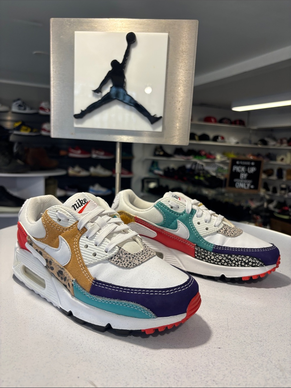 Nike Womans Air Max 90 SE ’Animal White’ Womans Size 6